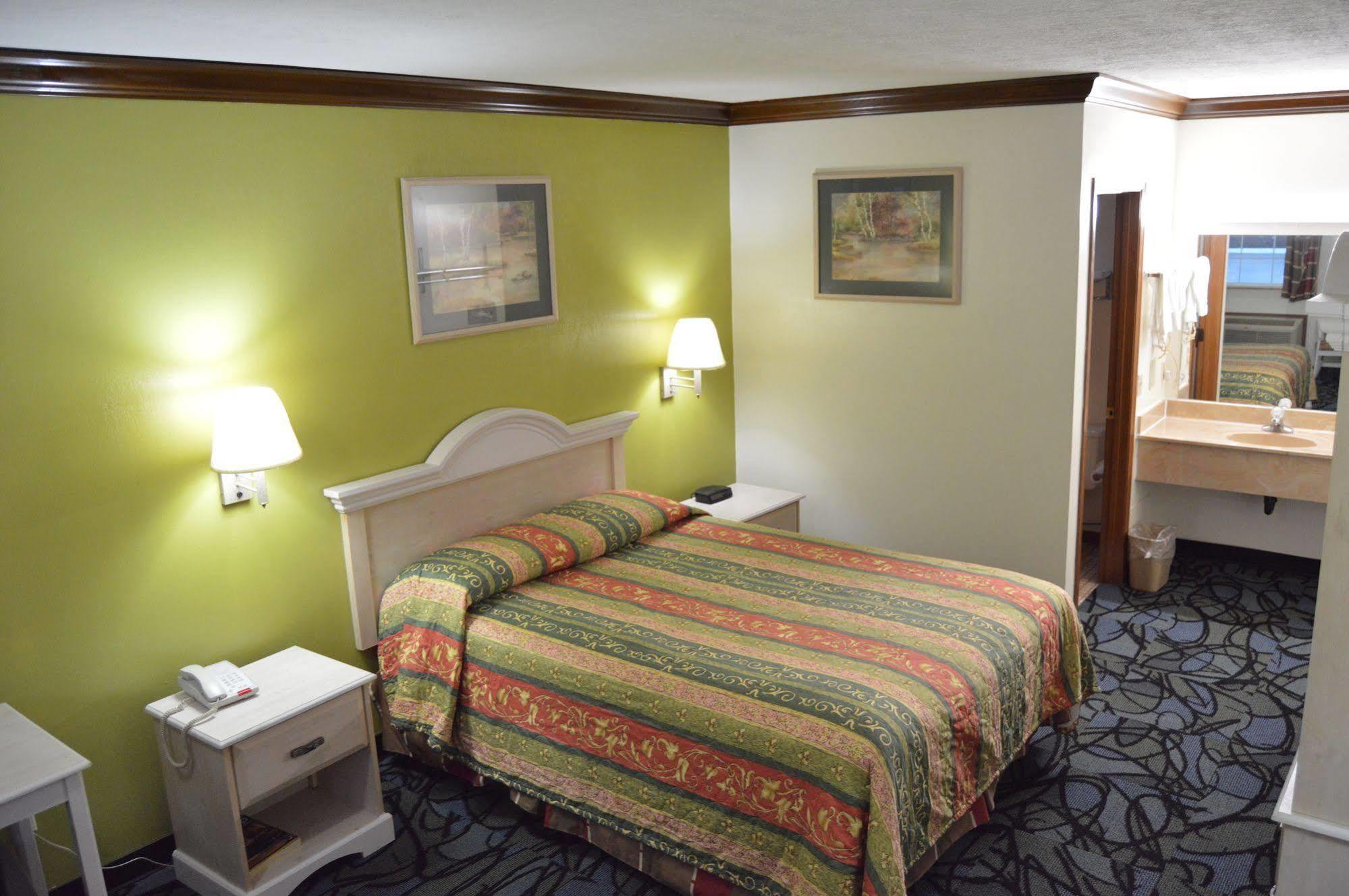 Economy Motel Cuyahoga Falls